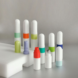 Dos en uno de doble propósito 5ml Aceite esencial Aromaterapia Tubos de inhalador nasal en blanco Mecha de algodón Rollo en botella con bola de metal - Product Image 1