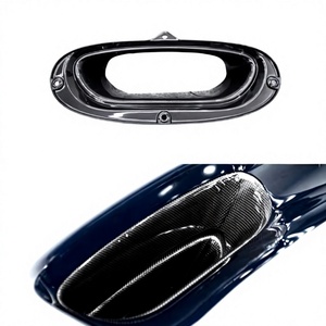 Couverture de ventilation centrale du capot moteur en fibre de carbone sèche de haute qualité, compatible OEM, pour Ferrari F8 2020-2024 - Product Image 1
