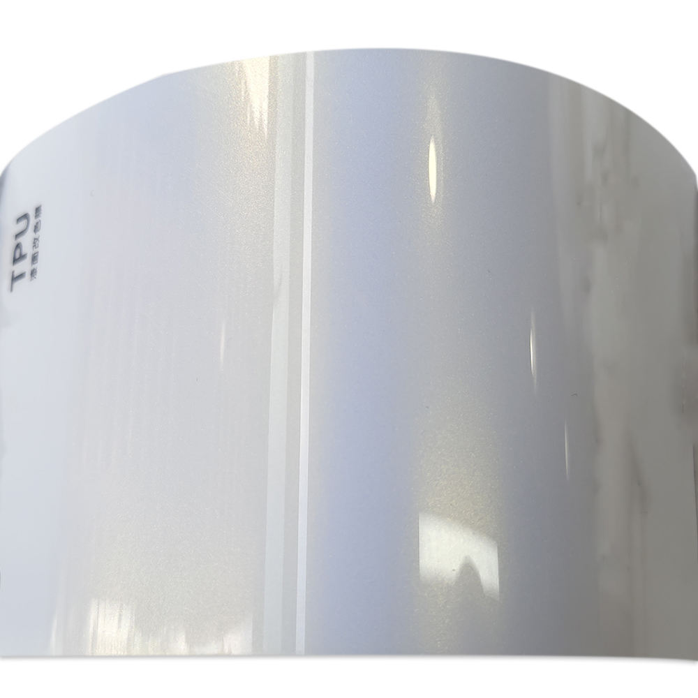 ไข่มุกสีขาวทอง