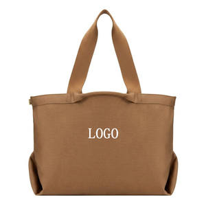 Sac fourre-tout vintage personnalisé pour femme, grand format, en polyester durable, avec logo imprimé sur mesure, idéal pour le shopping et les voyages, pour un usage quotidien - Product Image 1