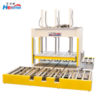 Presse hydraulique à froid robuste de grande taille avec arbre à rouleaux pour panneaux sandwich en laine de roche, panneaux de porte en bois massif et panneaux médicaux Clean Board