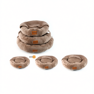Set di Tre Pezzi per Lettini per Animali Domestici: Nido Rotondo e Coperta in Velluto Artico Marrone - Product Image 2