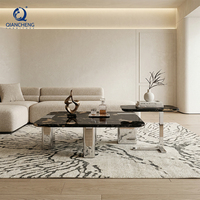 Table basse de conception exclusive de Dubaï, base en acier argenté artisanal pour collections de meubles de luxe personnalisés pour la maison et les hôtels