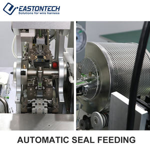 Machine entièrement automatique d'insertion de joint de fil EW-22T une borne de sertissage latérale et une prise de joint d'usure une <span class=keywords><strong>autre</strong></span> machine de dénudage latérale - Product Image 5