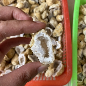 Prezzo di fabbrica all'ingrosso all'ingrosso grezzo guarigione <span class=keywords><strong>pietra</strong></span> di cristallo naturale marocco agata <span class=keywords><strong>Geode</strong></span> per la decorazione domestica - Product Image 3