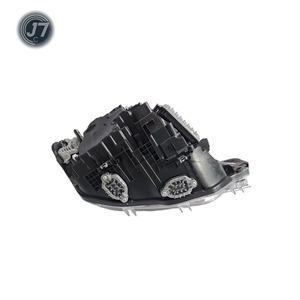 ไฟหน้า LED แบบเต็มระบบ รุ่น USA ได้รับการรับรองมาตรฐาน DOT พร้อมระบบ Adaptive  พร้อมโมดูล  แบบเสียบใช้งานได้ทันที  ด้านซ้าย ปี 2016-2018 สำหรับซีรีส์ 3  เปลี่ยนแทนของเดิมได้โดยตรง - Product Image 3