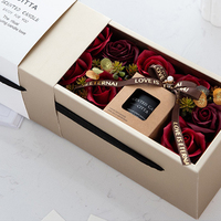 Vente en Gros Savon Rose Bouquet de Fleurs Boîte Rose Ensemble de Bougies de Luxe Avec Lumière Boîte Cadeau pour la Saint-Valentin