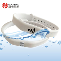RFID promotionnel gym événement silicone bracelets bracelet intelligent payer nfc bracelet qr code sport personnalisé nfc bracelet bracelet