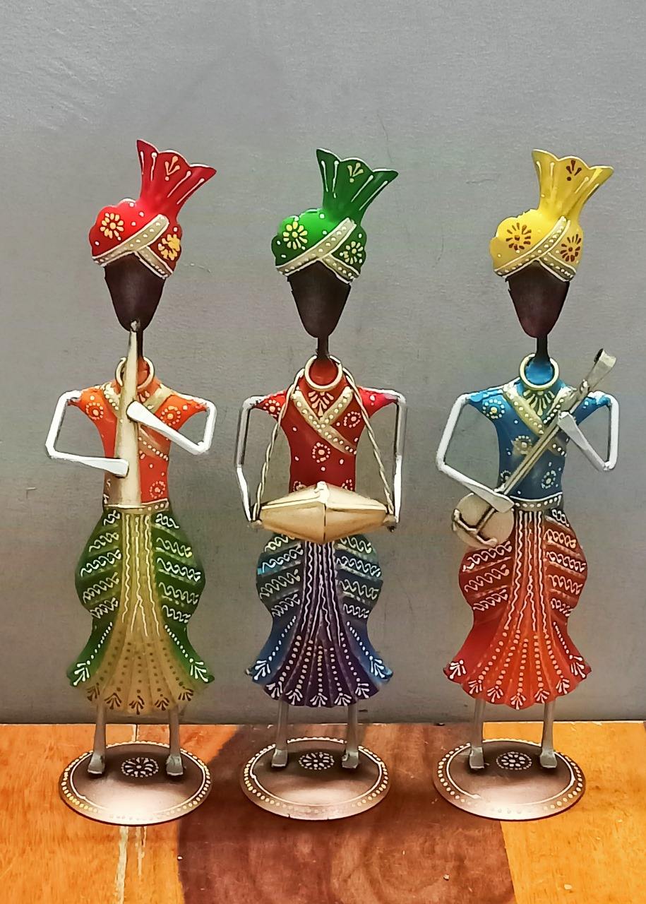 เช่นเดียวกับภาพ