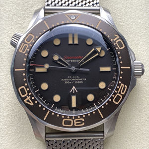 Reloj Mecánico de Buceo de Lujo, Super Calidad, Resistente al Agua, 42mm, Movimiento ETA 8806 de Fábrica VS, Bisel de Cerámica, Titanio, 300m, Modelo 007 - Product Image 1