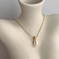 Nouveau Collier Dazan Été 2027 en Acier Inoxydable Plaqué Or 18 carats Anti-ternissement avec Perles d'Imitation Vintage pour Femme - Vente en Gros