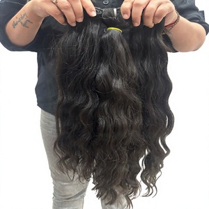 Lot de Cheveux Humains Vierges Remy 100% Non Traités, Ondulation Naturelle Douce de Temple Indien, Soyeux, Double Trame Faite à la Machine, 100g, Ondulation Profonde Lâche Superbe - Product Image 1