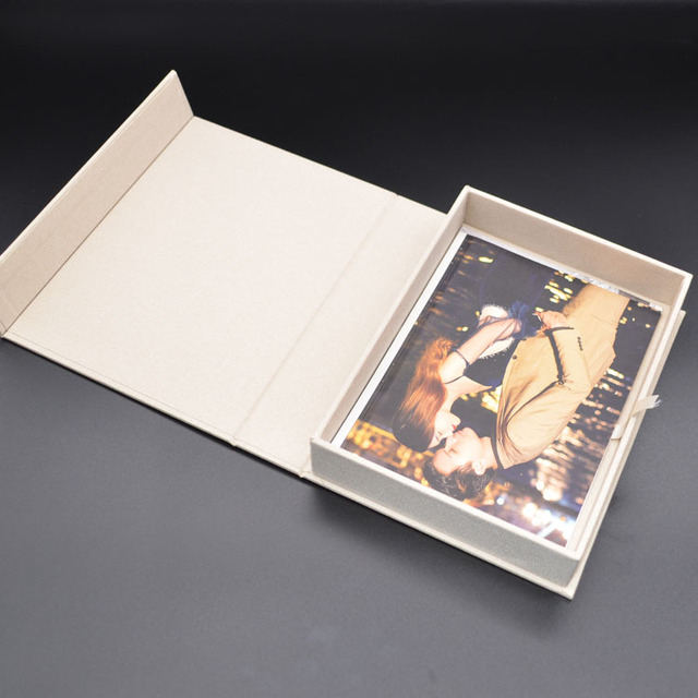 2022 Luxury Wedding Photo Box for Photographers Guests Linen Folio Usb Memory Prints Pictures Album Presentation Gift Customized