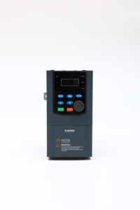 อินเวอร์เตอร์พลังงานแสงอาทิตย์ RIQNO 20 กิโลวัตต์ รองรับ SKD 380V ระบบควบคุมแรงดันคงที่ VFD สำหรับมอเตอร์ 3 เฟส - Product Image 3
