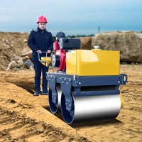 Rouleau compresseur portable à double tambour vibrant à double entraînement à double vibration à haute efficacité 450 kg 600 kg 700 kg 800 kg