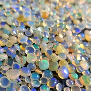 Opale éthiopienne Welo forme ronde cabochon de pierres précieuses unies bague de bijoux multi-feu fabrication de bijoux merveilleuse qualité naturelle - Product Image 5