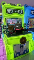 Máquina de Juegos Arcade de Disparos con Robot de Dibujos Animados que Funciona con Monedas para Niños - Interactiva, con Redención de Tickets, Comercial