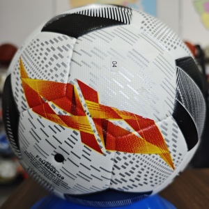 Fabrication de 32 ballons de football personnalisés avec logo, fournisseur de ballons de football en PVC et PU, taille <span class=keywords><strong>5</strong></span>, pour entraînement et matchs. - Product Image 4