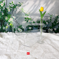 Support de présentation en acrylique pour cupcakes, pour les fournitures de fête de mariage, outils de décoration de gâteaux, support à cupcakes en acrylique à 4 étages
