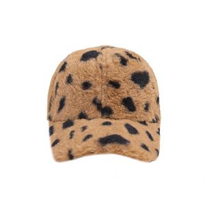 Nuevas Gorras de Béisbol de Invierno para Mujer al por Mayor, 10 Estilos Disponibles, Gorra de Béisbol con Estampado de Cebra, Leopardo, Tie Dye y Piel Sintética - Product Image 4