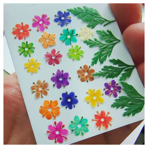 MAFANAILS 20/100 pièces, mélange de couleurs, fleurs séchées 3D naturelles, autocollants pour nail art DIY, non toxiques pour la manucure - Product Image 3