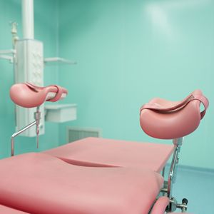 Регулируемая электрическая Гинекологическая кровать для акушерского отделения и операционного стола для послеродового ухода - Product Image 3