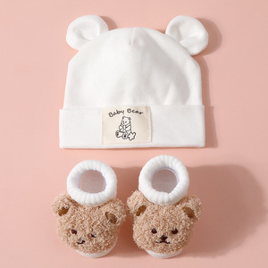 Vente en Gros Ensemble Chapeau et Chaussettes Bébé en Coton de <span class=keywords><strong>Haute</strong></span> Qualité, Chaussettes Bébé Nouveau-né Dessin Animé 3D, Ensemble de Chaussettes Bébé Couleur Unie - Product Image 4