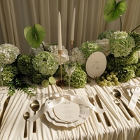 Couverts de table en acier inoxydable doré, assortiment cuillère-fourchette-couteau, vente en gros pour les lieux de mariage et les hôtels