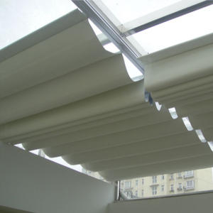 Produttore elettrico pieghevole tenda del soffitto con sistema di pista <span class=keywords><strong>tessuto</strong></span> impermeabile per parasole esterno - Product Image 1