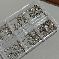 360 pièces de clous et strass métalliques pour ongles, style Punk Gothique, boîte à 6 compartiments, rivets pyramidaux carrés, or et argent, breloques 3D pour ongles pour manucure DIY