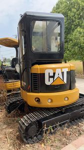 Excavatrice d'occasion en bon état CAT 303 Mini pelle Caterpillar d'occasion 3 tonnes Digger hydraulique Cat303 à vendre - Product Image 4