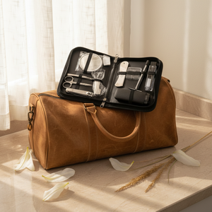 Kit de brosses de voyage personnelles pour hommes noirs, kit d'outils de toilettage pour hommes avec coupe-ongles, étui à fermeture éclair, kit de <span class=keywords><strong>soin</strong></span> de rasage d'urgence pour hommes - Product Image 1