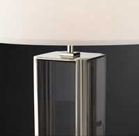Yihao luxe laiton colonne lampe de Table exquis intérieur table de chevet éclairage décoratif bureau lumière tissu E14 pour la maison boutique décor