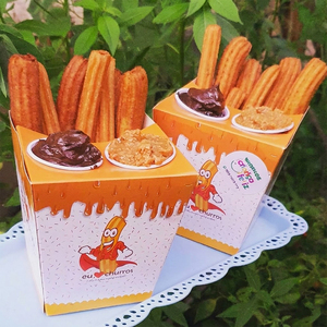 カスタムエコフレンドリー生分解性使い捨てチュロスボックス包装（ディップカップ付き、食品グレード、リサイクル可能な段ボール） - Product Image 1