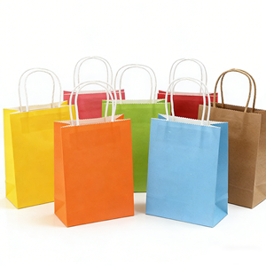 Petits sacs cadeaux en papier kraft avec poignées 15*8*21cm jaunes pour bougies, artisanat, fêtes d'anniversaire, cadeaux - Product Image 1