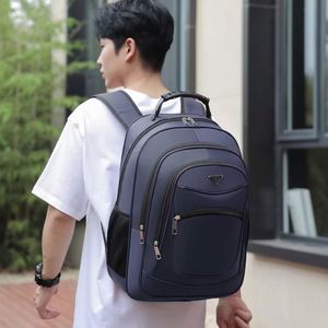 Sac à dos de voyage étanche grande capacité avec logo personnalisé pour hommes, idéal pour ordinateur portable et étudiants - Offre spéciale - Product Image 6
