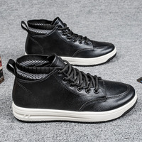Pemasok sepatu kasual terbaru 2024 sepatu desainer kualitas tinggi sneakers pria modis luar ruangan