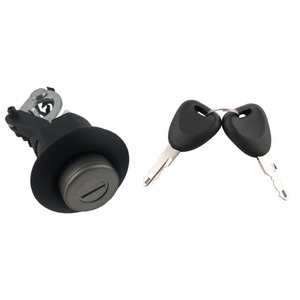 Serrure de hayon arrière avec 2 clés pour <span class=keywords><strong>RENAULT</strong></span> LOGAN 08-15 256965 - Product Image 1