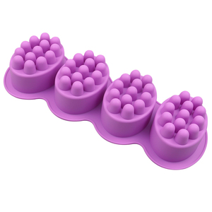 Stampo <span class=keywords><strong>in</strong></span> <span class=keywords><strong>Silicone</strong></span> <span class=keywords><strong>per</strong></span> Sapone e Torte a 4 Scomparti con Foro Singolo, Campione Gratuito dalla Fabbrica 343 - Product Image 2