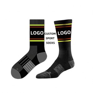 Chaussettes de sport à logo personnalisé, chaussettes de compression unisexes, chaussettes de sport à cheville haute, chaussettes de sport à séchage rapide - Product Image 2