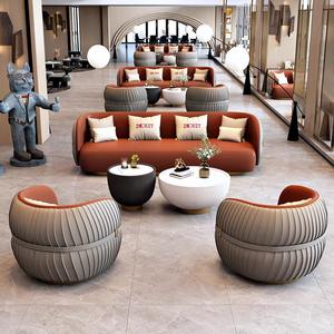 Conjunto de Sofá para Hotel, Sillón Redondo de Cuero PU con Mesa de Centro para Espacios Comerciales, Diseño Duradero - Product Image 2
