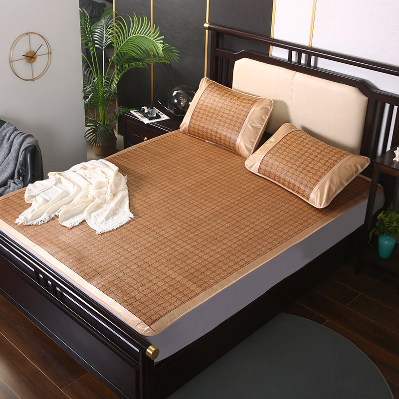 Classic single-sided rattan mat - roman grid