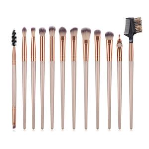 DailyQueen Kit de 12 pinceaux de maquillage essentiels pour fard à paupières, eye-liner, estompage et contour des yeux, avec échantillon gratuit, crayon, estompeur et anticernes - Product Image 3