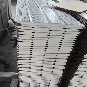 Panneau de bardage métallique isolé décoratif haute résistance, rentable pour l'amélioration de la façade d'entrepôts industriels - Product Image 1