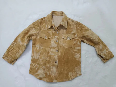 เสื้อเชิ้ตเด็กผู้ชายแขนสั้นสีเขียวฟางลายเป็ดมอลลาร์ด