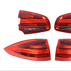 Luz trasera roja de alta calidad KM Premium para accesorios de coche Cayenne 958,2 OE y parachoques trasero - Product Image 1
