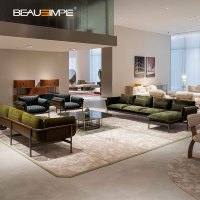 Canapé modulaire haut de gamme de style italien Totu en velours et cuir avec structure en métal gris pour villa de luxe, grand salon