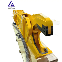 Cisaille de démolition hydraulique montée sur excavatrice pour le recyclage des métaux de rebut provenant de la démolition de ponts et d'infrastructure