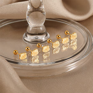 Nouveautés Offre Spéciale Style coréen <span class=keywords><strong>Niche</strong></span> doux et mignon Kt <span class=keywords><strong>chat</strong></span> vissage mode personnalisé polyvalent oreille os goujons boucles d'oreilles - Product Image 4