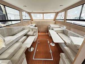 Bateau à cabine de luxe en aluminium de 15m avec yacht de sport Fly Bridge pour les sports de croisière touristique Fabrication soudée durable - Product Image 6